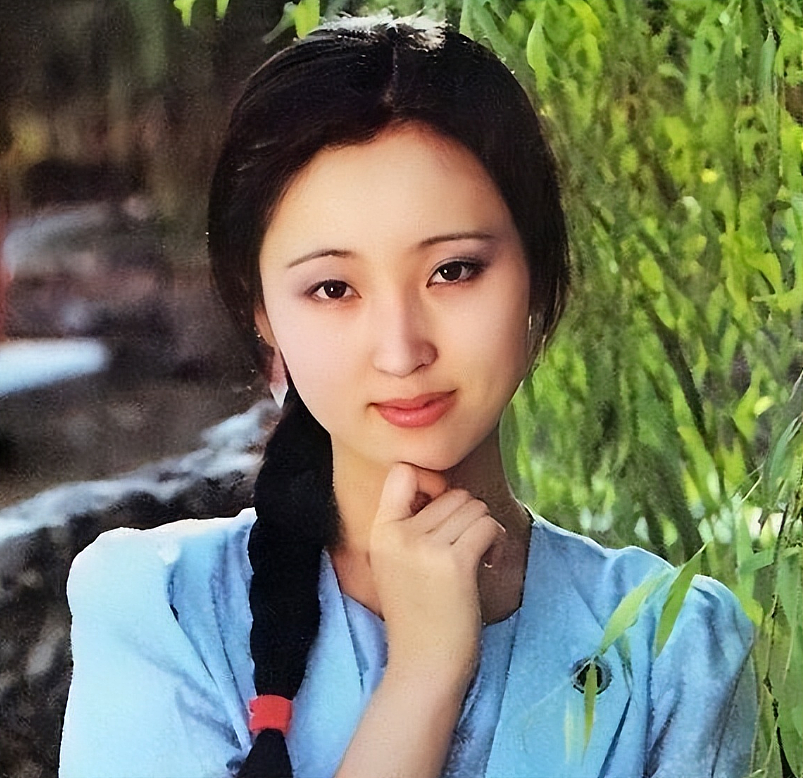“林黛玉”陈晓旭病逝17年，她曾经牵手10年的前夫，如今过的怎样 - 18