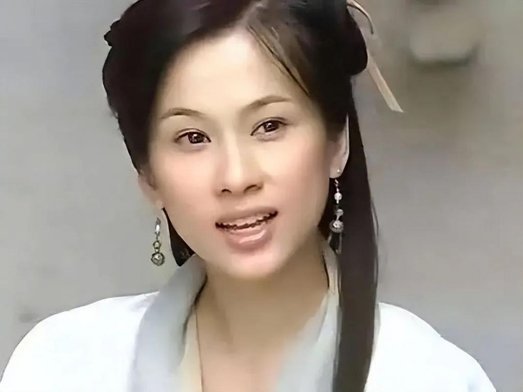 香港娱乐圈的第二眼美女，有人拉低 TVB 颜值 - 15