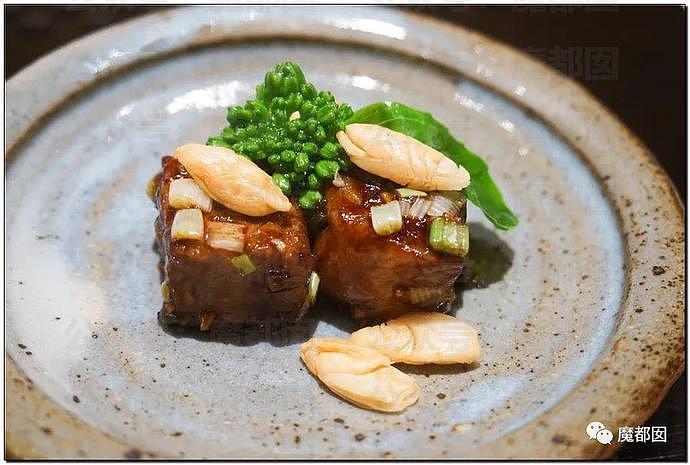 上海餐厅两人吃 4400 元：米饭只有 1 筷子，牛肉像指甲盖 - 14