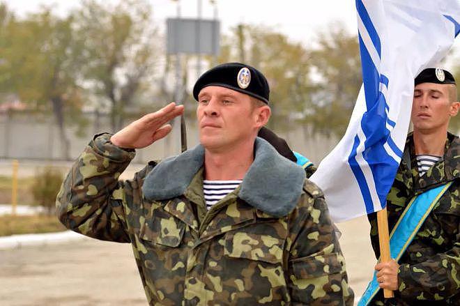 死守关键地的乌军旅长疑阵亡：曾在克里米亚被俄军缴械 - 1