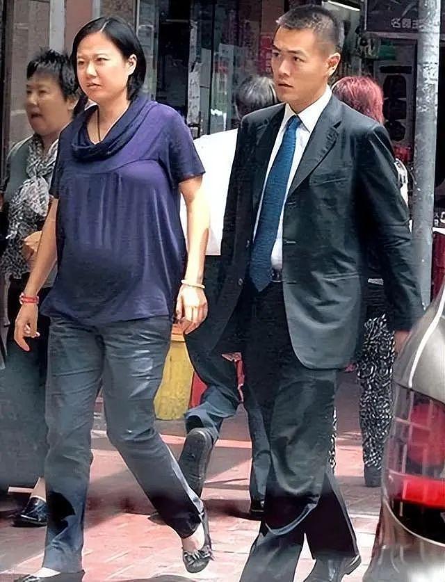 让 300 亿豪门阔少 12 年后再婚，她赢在哪？ - 13