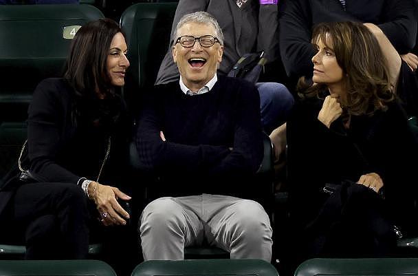 比尔 · 盖茨恋上​ 60 岁新女友！女方不仅千亿身家，还是竞品公司总裁遗孀 - 3