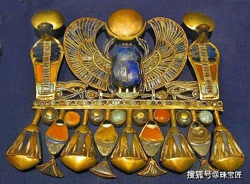 最古老的宝石之一！埃及法老的钟爱，清朝皇帝的朝珠：色相如天的青金石 - 14