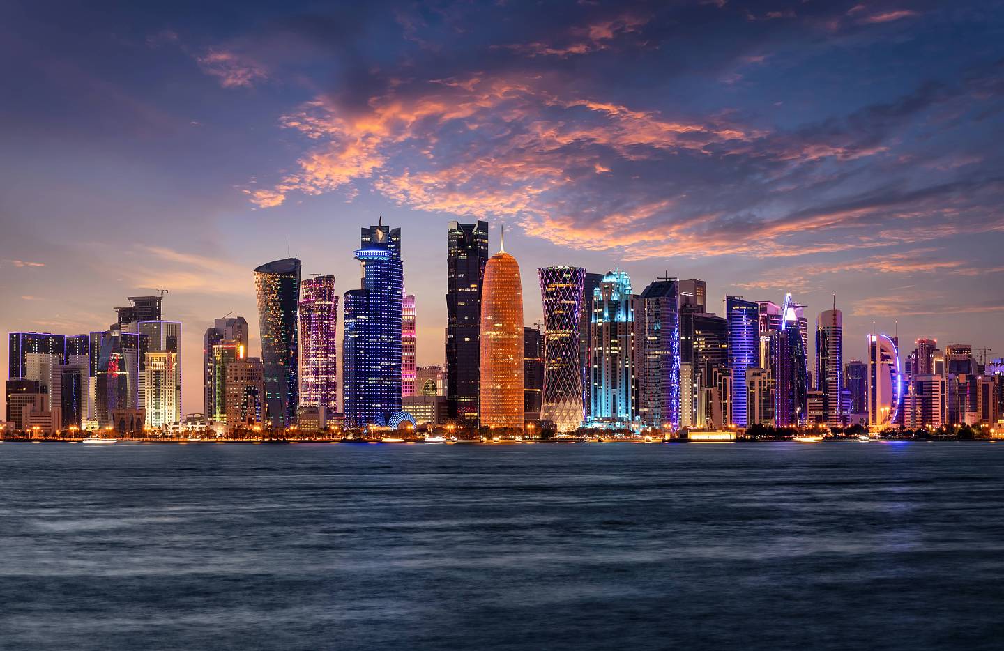世界杯32强巡礼之卡塔尔：海湾石油爸爸，教你“养成系”归化 - 4