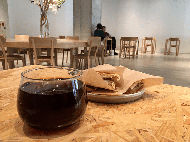 设计丨上海首家蓝瓶咖啡开业！它靠讲故事风靡全球，人称咖啡界的“苹果公司”！ - 13