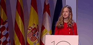 18 岁西班牙女王储入伍，将成海陆空总司令！欧洲最强女王？ - 36