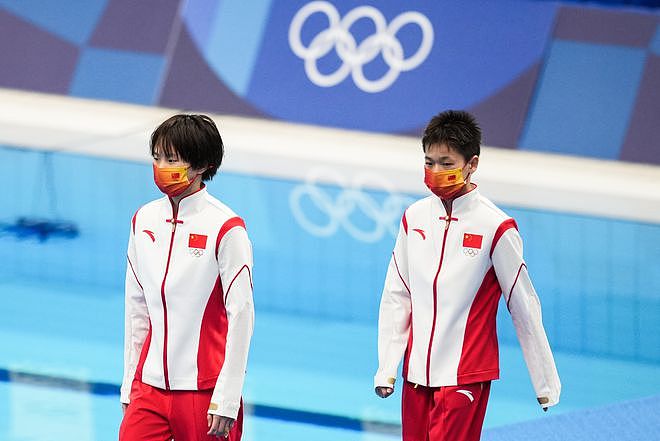 满分!中国队最小选手全红婵:因成绩差被骗去跳水