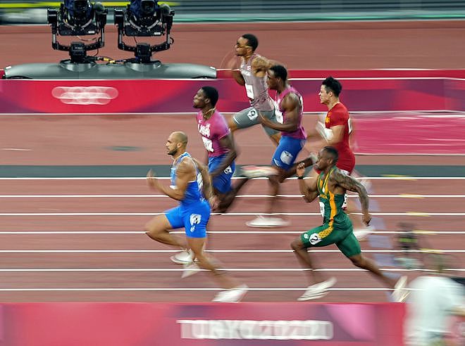 奥运百米冠军雅各布斯是谁?三年前,他还是一个练跳远的 - 3