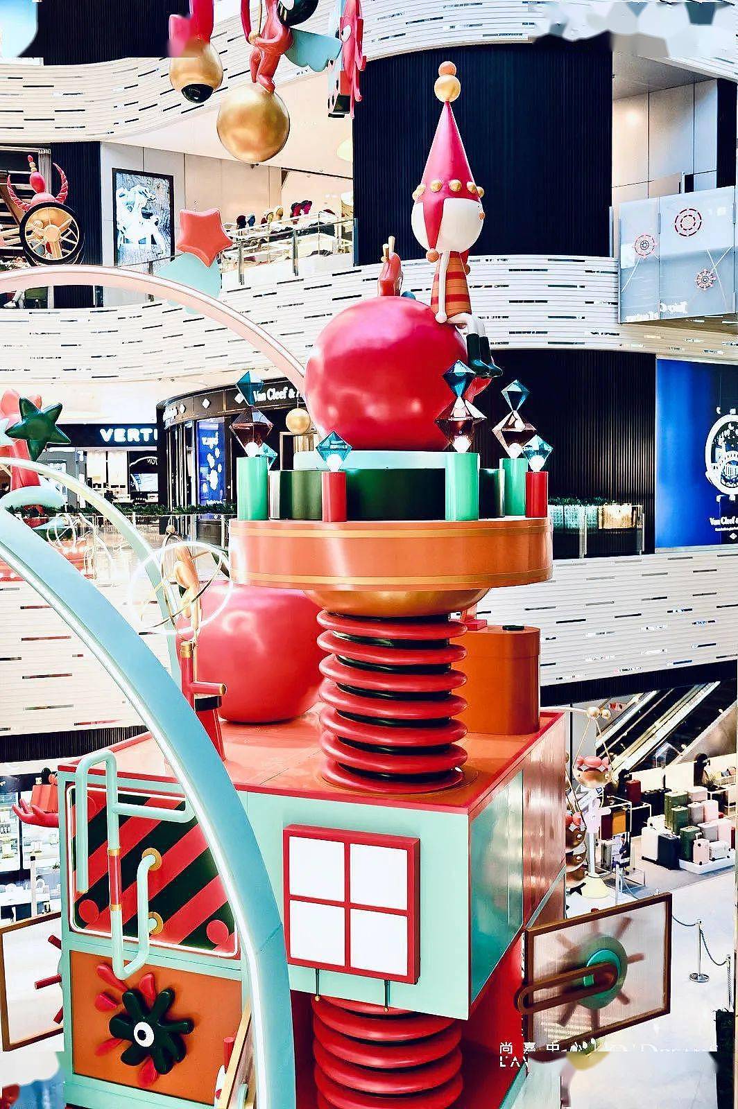 上海首棵圣诞树亮灯！O’DREAMS​ 尚嘉中心2021圣诞美陈装置，带你梦入童话王国！ - 18