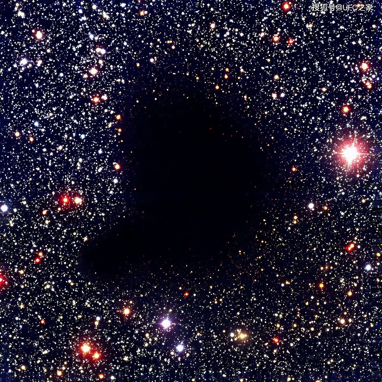 直径2.5亿光年，内部一颗恒星都没有，牧夫座空洞有多可怕？ - 4