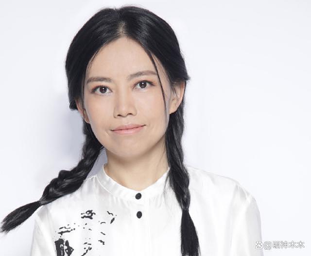 38 岁女歌手蒋凡因病去世，三人乐队两人患癌离开，业内发文悼念 - 1