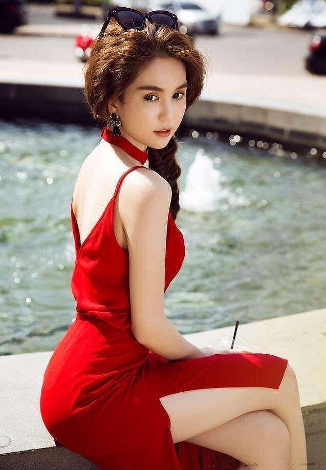 被誉为“越南最美女孩”，天使面容+完美身材，优雅气质让人沉醉 - 3