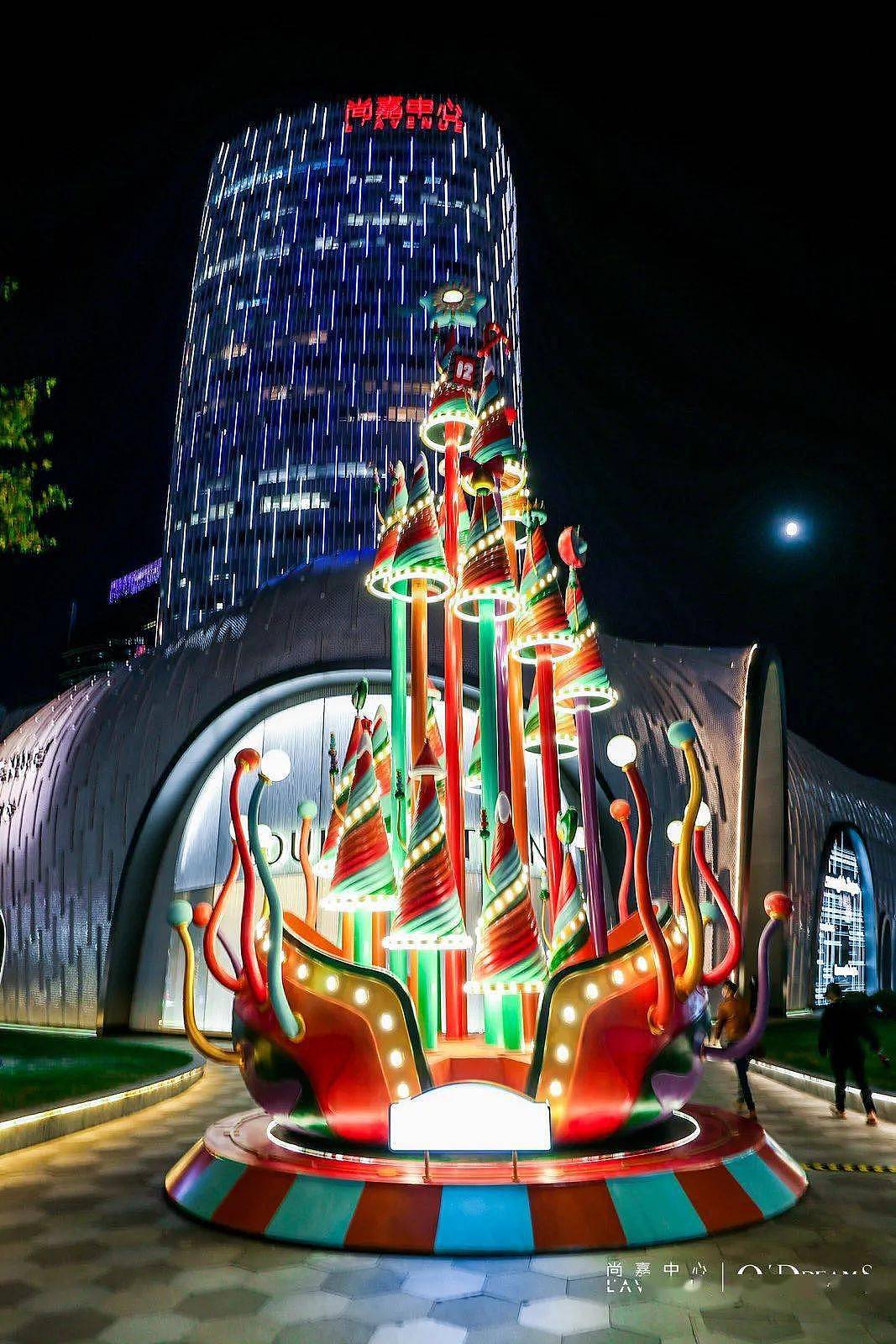 上海首棵圣诞树亮灯！O’DREAMS​ 尚嘉中心2021圣诞美陈装置，带你梦入童话王国！ - 21
