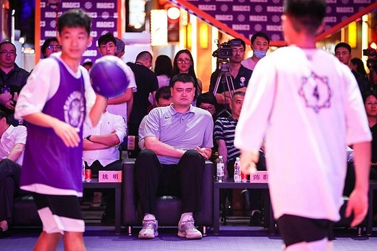 中国三人篮球:职业为本或许没错 但一心二用肯定不对 - 6