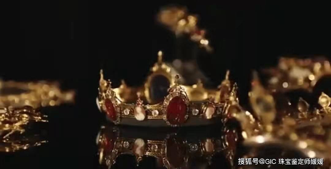 英国最富有的贵族，收藏珍稀奇宝，这七件首饰个性十足且来源显赫 - 10