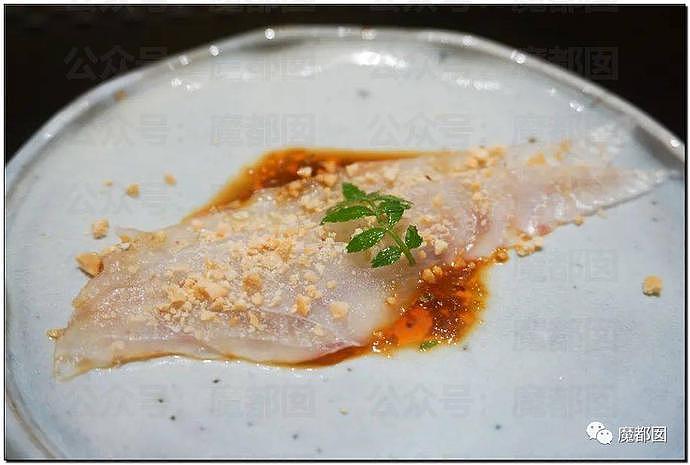 上海餐厅两人吃 4400 元：米饭只有 1 筷子，牛肉像指甲盖 - 8
