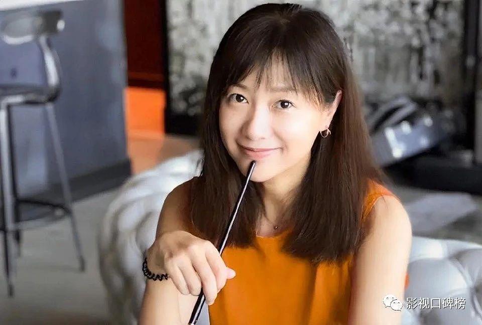 徐静蕾承认退休拒绝回国拍戏，在家玩游戏不顾形象 - 12