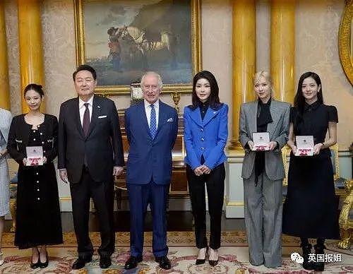 英王室为韩总统办奢华国宴！最抢镜的是凯特王妃的红衣美腿 - 48