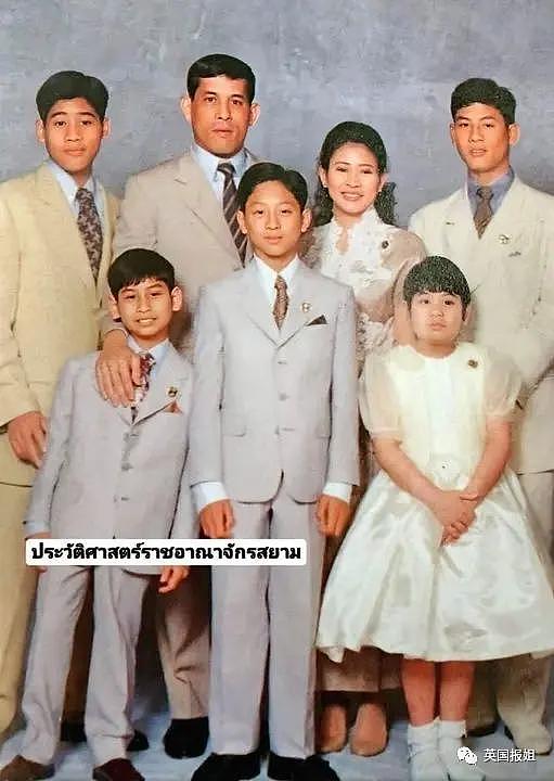 泰国 42 岁二王子流亡海外近 30 年后突然回国，想夺王位？ - 37