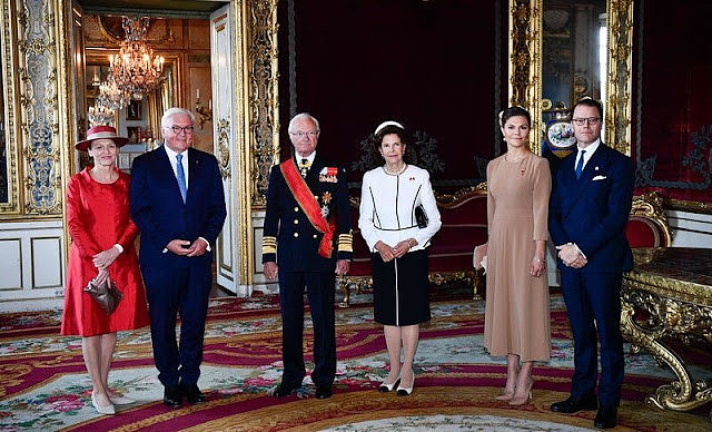 瑞典女王储挑大梁迎接德国总统夫妇！德国第一夫人红大衣造型抢镜 - 8