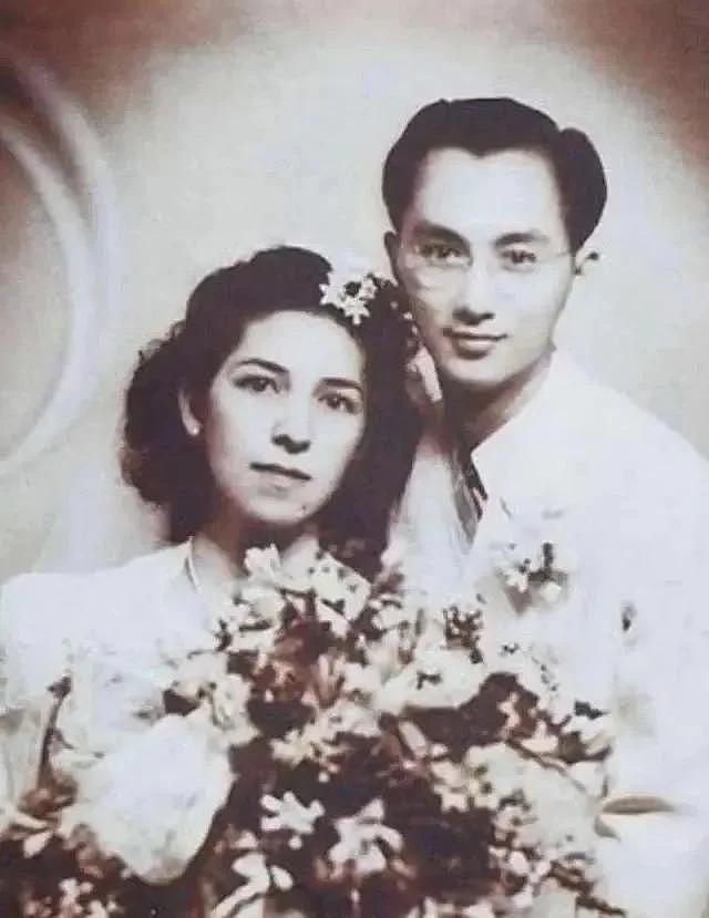 赌王 106 岁八姐何婉鸿去世，曾帮梁安琪争家产，是香港首位女状元 - 10