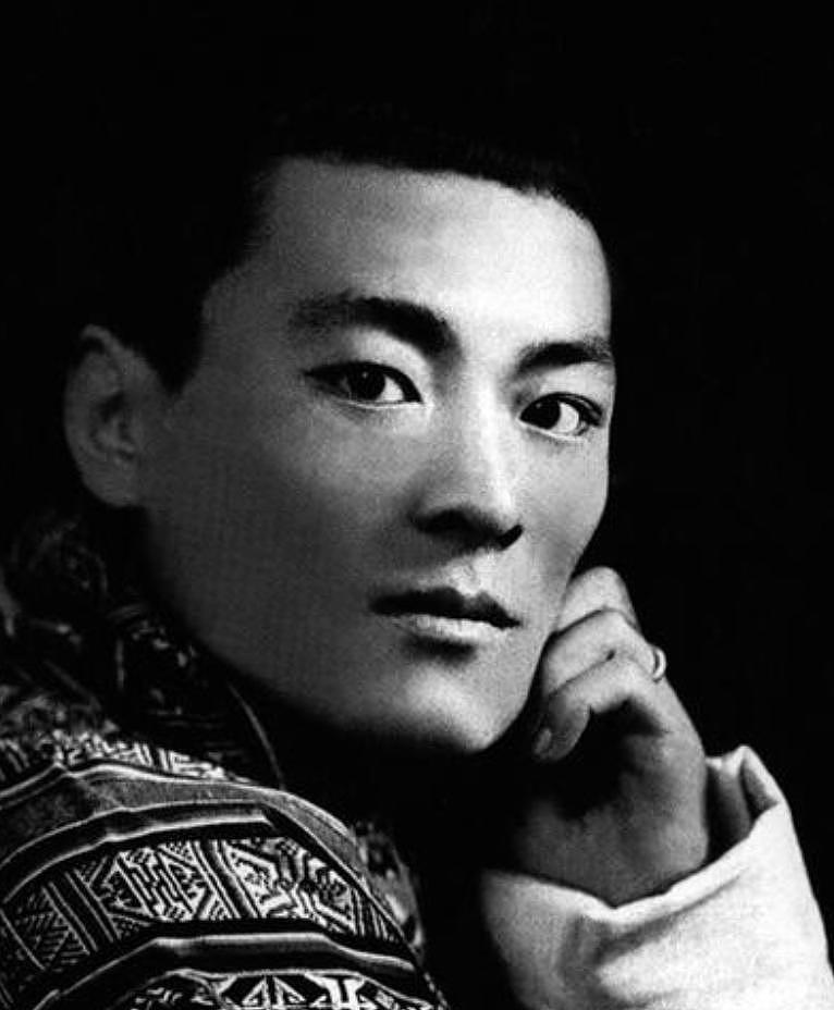 亚洲颜值天花板的不丹王室，一生爱一人的故事是真的吗 - 27