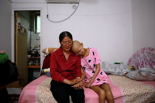 内蒙古少女病情危重，94岁老院士主刀手术救她一命，如今又陷窘境 - 8