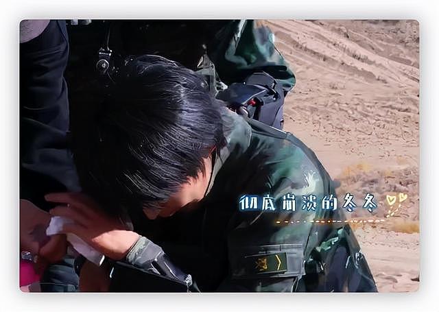 女星何杨梦梵沙漠拍戏遇意外，遇真流沙被迅速淹没，剧组紧急救援 - 11