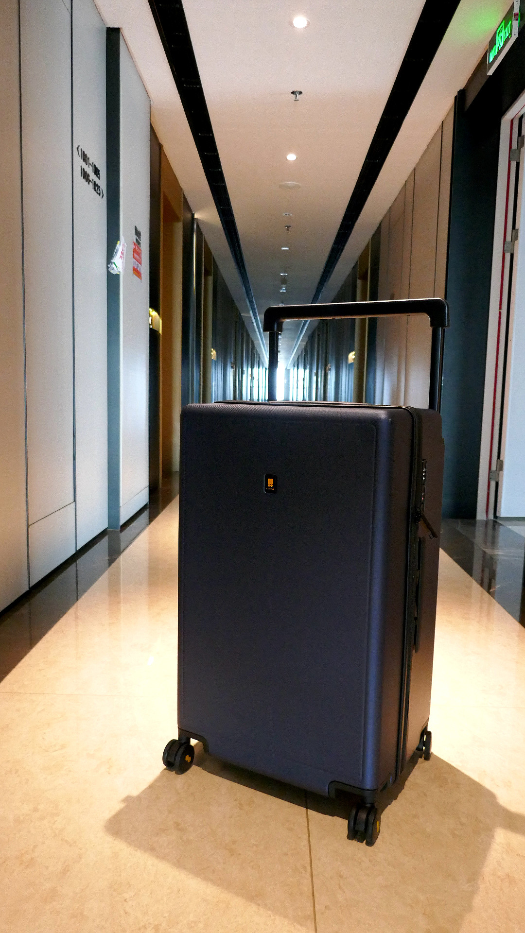 超级能装，简洁又实用的旅行箱——地平线8号大旅行家测评 - 7
