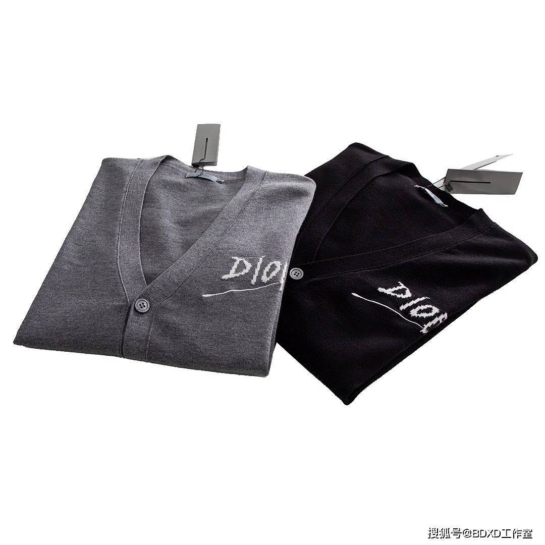Dior x Stussy联名Logo开衫-细节对比图 - 4