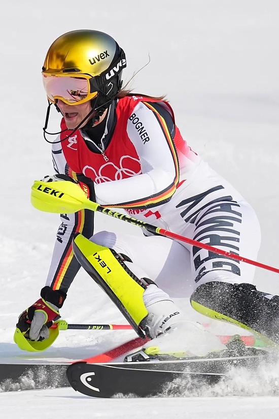 冬奥冠军同款滑雪装备都有哪些品牌？ - 35