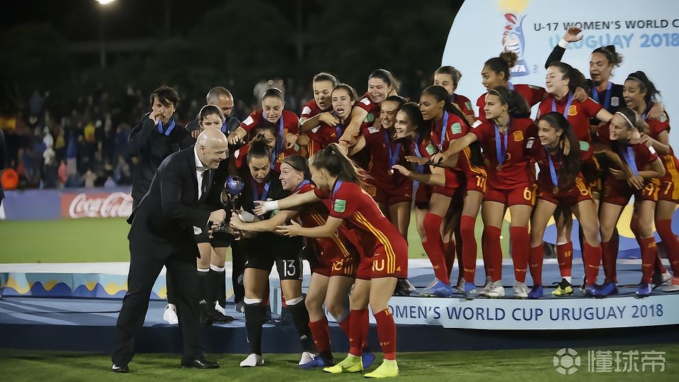 足协昏聩、教练平庸，西班牙女足一路走来战胜的不只是对手 - 6