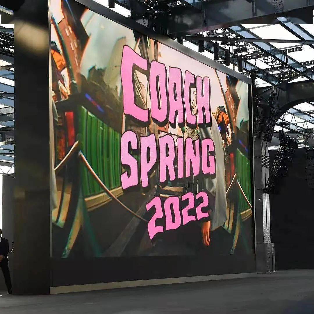 重塑时代经典 | COACH 2022春夏系列发布：致敬首任设计师 Bonnie Cashin - 2