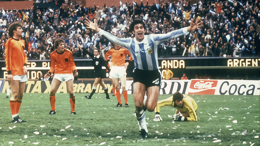 站在巨人肩上，斯卡洛尼打开阿根廷足球新视界 - 4