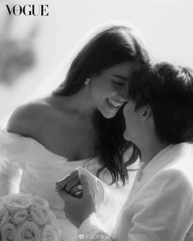 泰星 Mark 和 Kim 举行婚礼 俩人相拥亲吻好甜蜜 - 5