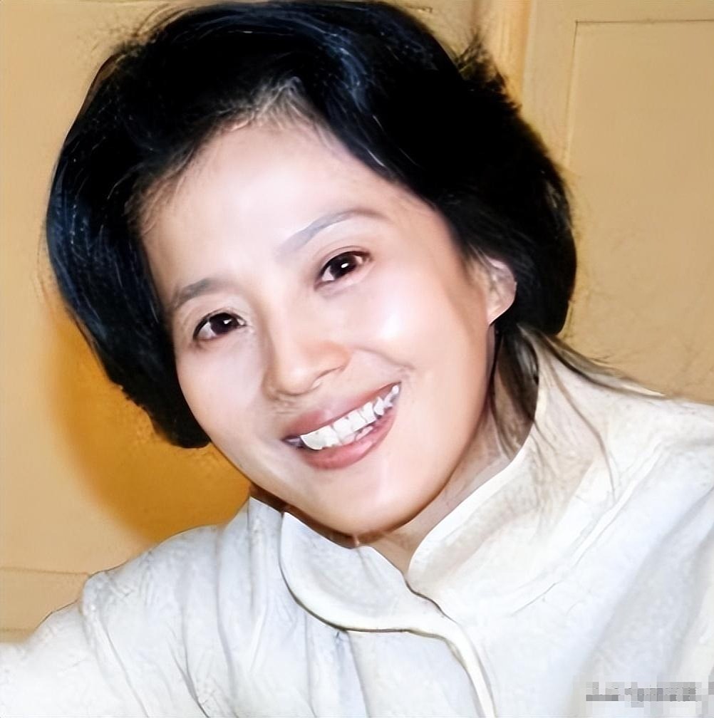 刘亦菲母亲刘晓莉：我这辈子最正确的决定，就是“护”了女儿30年 - 5