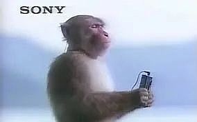 1987 年的猴子广告，让 Walkman 501 型号大火