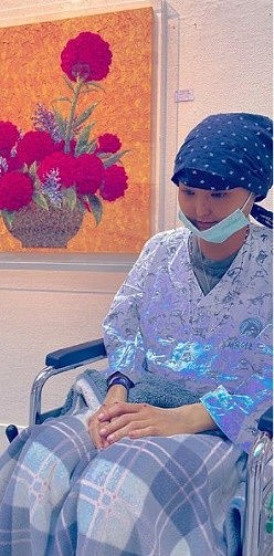 ▲韓31歲女星接受「肝移植手術」　感冒引發嚴重罕病…等1年奇蹟發生。（圖／翻攝自Instagram／woorijjoolve）