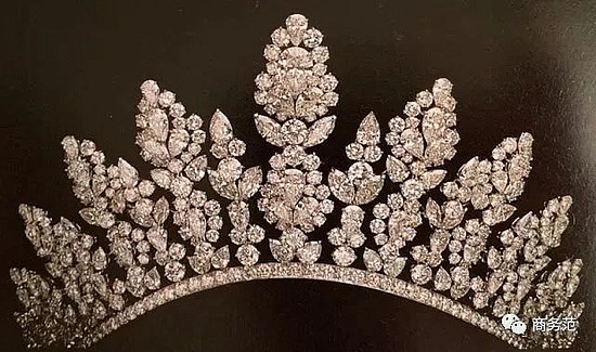 文莱公主戴几十斤黄金钻石嫁人 国王买了500辆劳斯莱斯… - 56