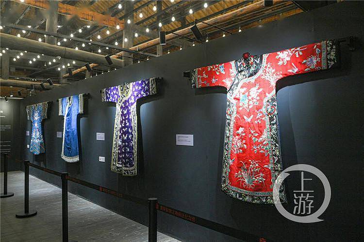 “穿越”百年还原古代服饰妆容 南滨路这场展览即日起免费开放 - 3