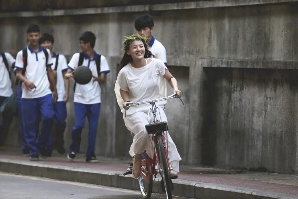 今天，全网被这个警方通报的女明星刷屏了 - 10