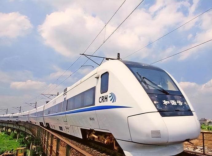 越南开出 4000 亿高铁大单，绕过中国选日本，全线通车需等到 2045 年 - 6