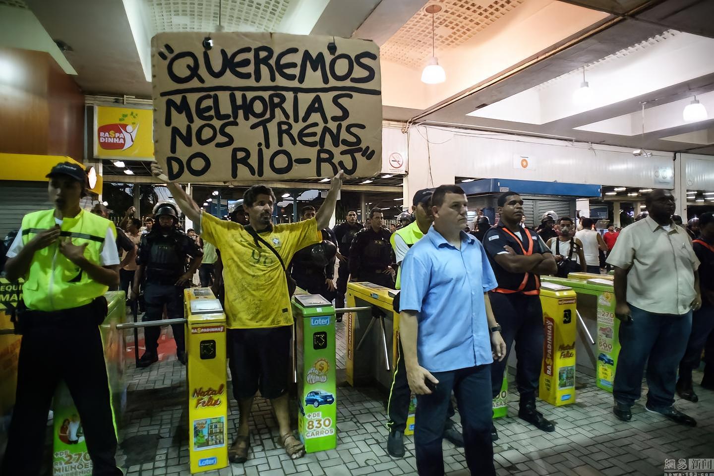 足坛圣物——巴西黄绿战袍，是怎样被右翼分子“绑架”的 - 3