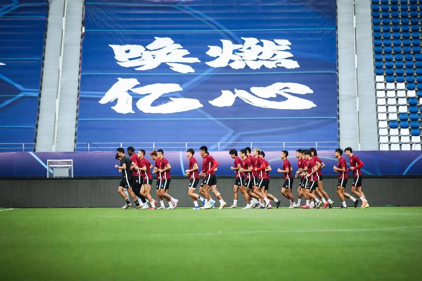 中国足球竞争力不足，是否可以像引进特斯拉那样“引狼入室” - 16