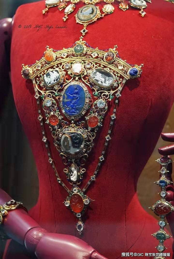 英国最富有的贵族，收藏珍稀奇宝，这七件首饰个性十足且来源显赫 - 5