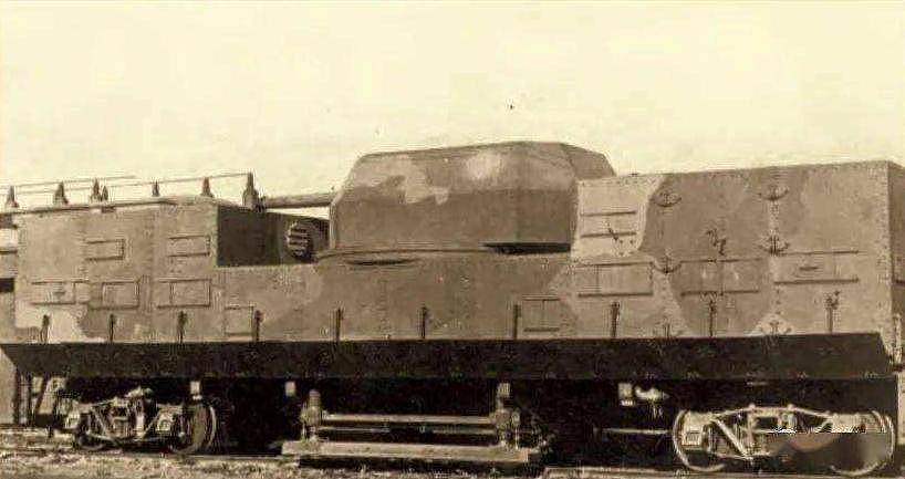 梦回 1942？俄罗斯竟出动装甲列车这种卫国战争神器打乌克兰，意义何在？ - 8