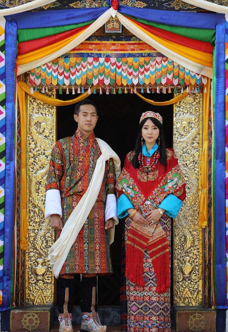 亚洲颜值天花板的不丹王室，一生爱一人的故事是真的吗 - 57