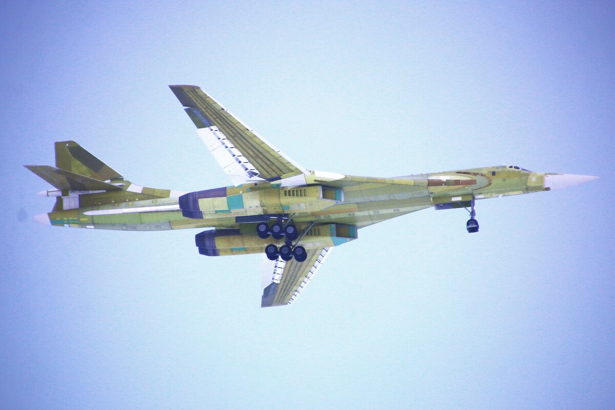 俄罗斯Tu-160轰炸机满产30年后重启 - 1