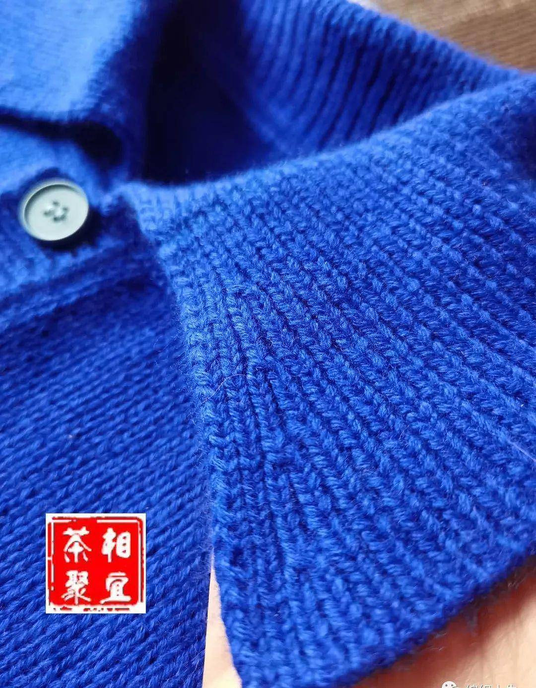 春遇群青蓝：透彻干净的女士蓝色翻领上衣（有编织图解） - 10