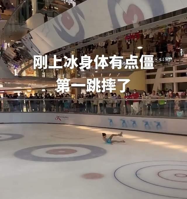 奥运冠军李小鹏 11 岁女儿奥莉好优秀，代表香港队比赛，摔倒仍淡定 - 7